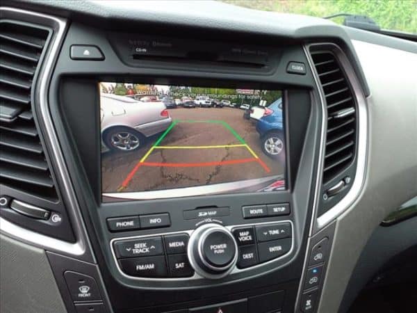 2013 Hyundai SANTA FE Limited - Image 11