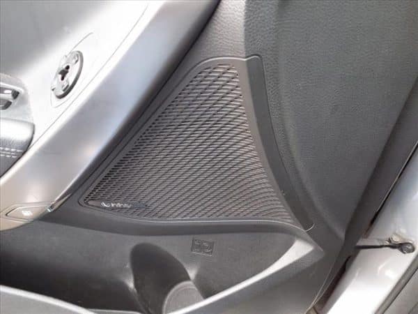 2013 Hyundai SANTA FE Limited - Image 14