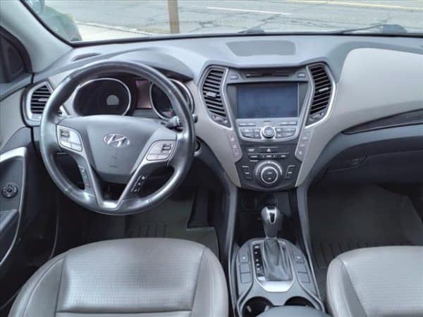2013 Hyundai SANTA FE Limited - Image 7