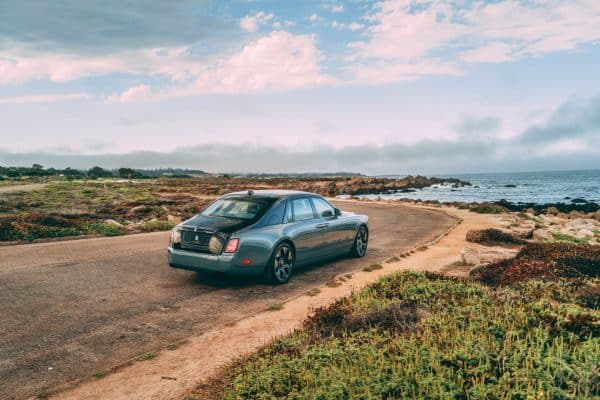 Rolls Royce Phantom VII Series II | 1 Day Rental - Image 2