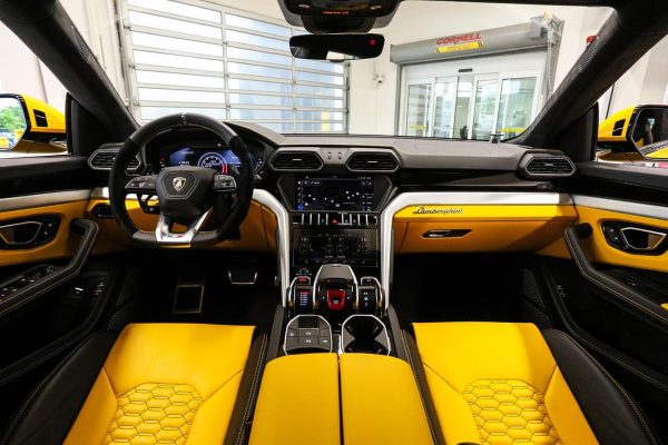 Lamborghini Urus | 1 Day Rental - Image 3