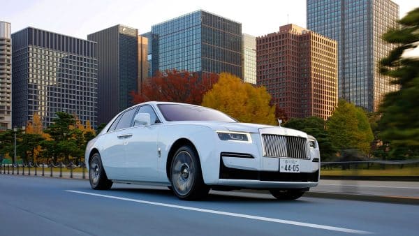 Rolls Royce Ghost Series II | 1 Day Rental - Image 3