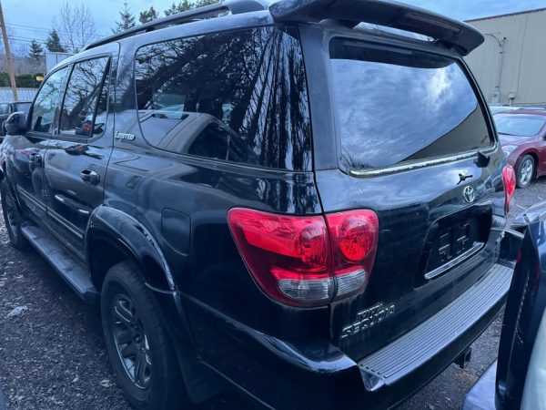 2005 Toyota sequoia - Image 3
